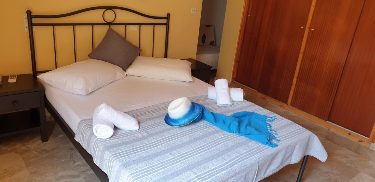 Ilios Apartments Poros Town Dış mekan fotoğraf